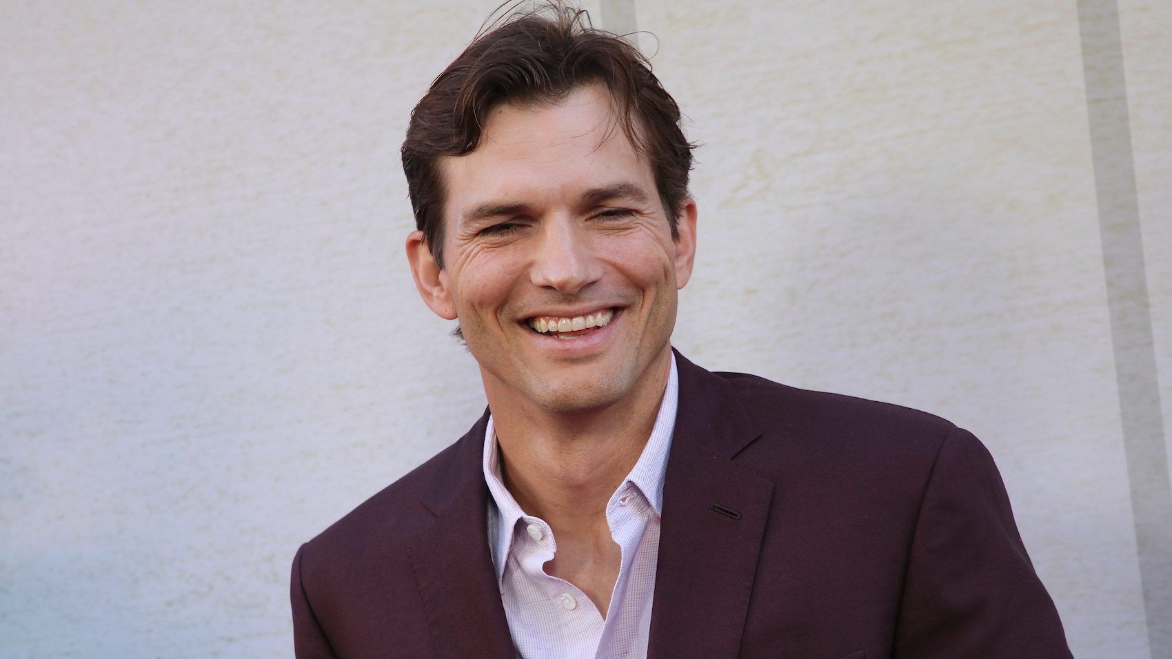 actor ashton kutcher attends the los angeles premiere of "vengeance" at ace hotel. (photo by robin l marshall/getty images)