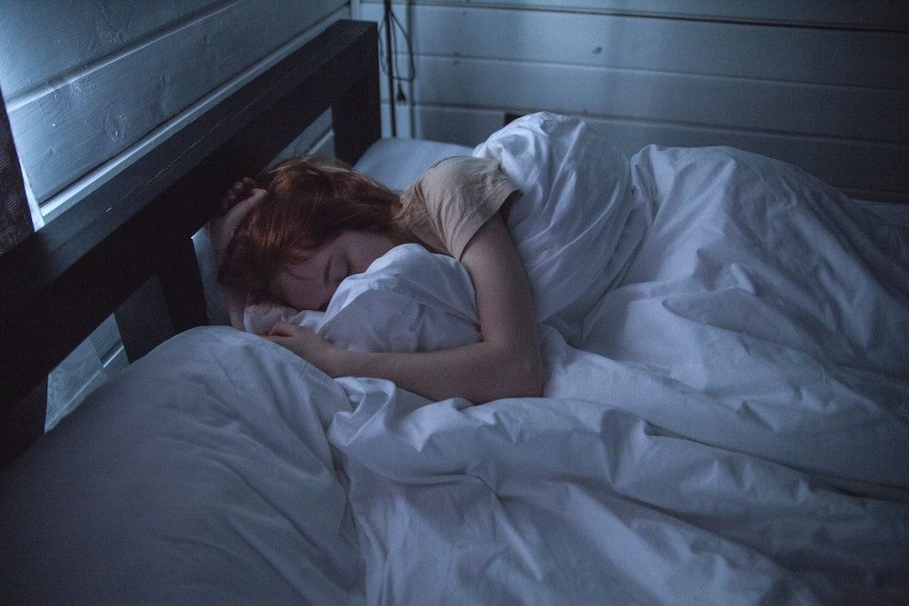 A study found that people who stay up late and sleep in might be at higher risk for type 2 diabetes and heart disease than early birds.