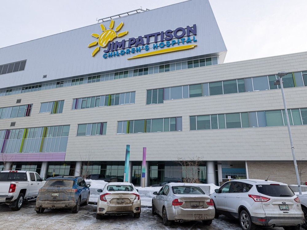 the parking lot at saskatoon's jim pattison children's hospital is lined with vehicles on jan. 9, 2022.