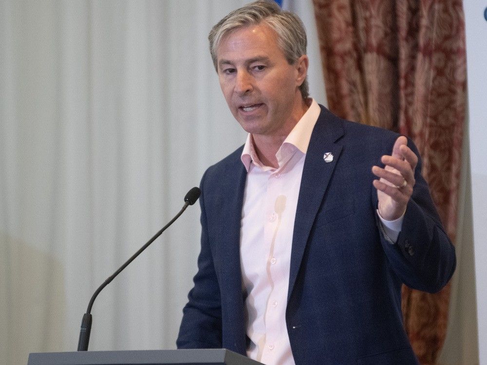 012825-tch-rt-111824-timhouston2