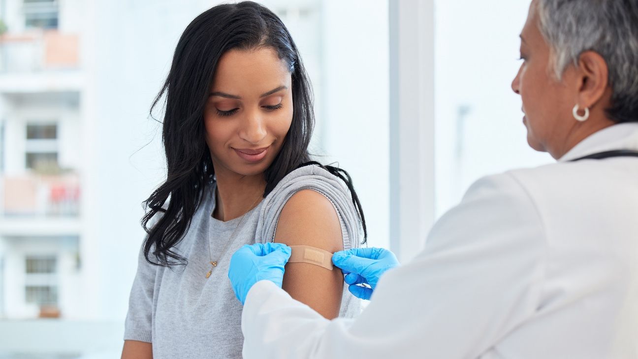 Many Canadians are unclear about what immunizations they should have or when. Often, parents don't know their child's immunization schedule, especially with second or third kids or after their child’s first year.
