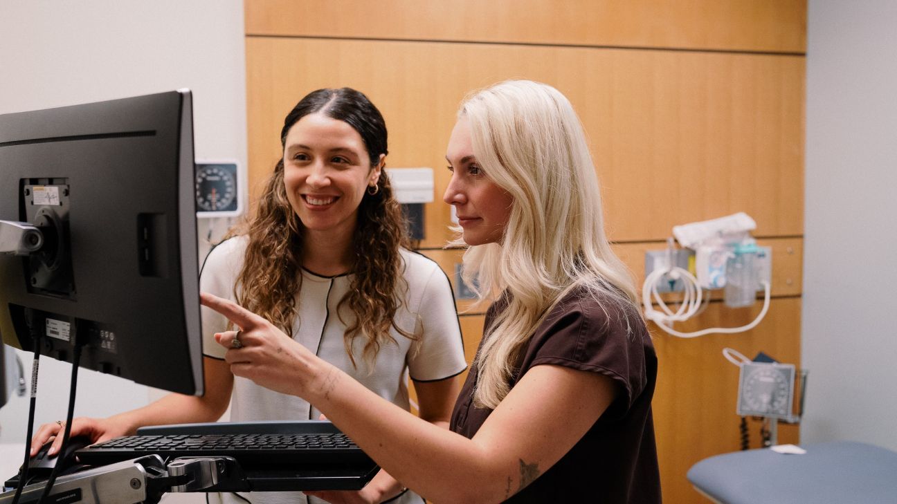 Physician assistant works with an oncology nurse at Southlake Health.