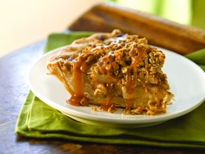 Caramel apple pie