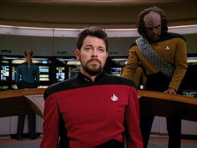 jonathan-frakes-as-commander-riker-michael-dorn-as-worf-the-best-of-both-worlds-star-trek-the-next-generation