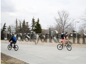 The University of Regina is pondering a new building, to include a dining hall, rental space and a bookstore.