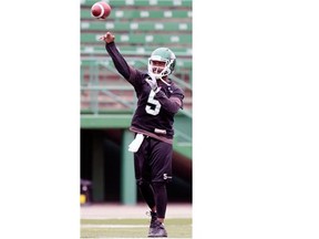 Riders quarterback Kevin Glenn was in fine form at Tuesday’s practice (BRYAN SCHLOSSER/Regina Leader-Post)