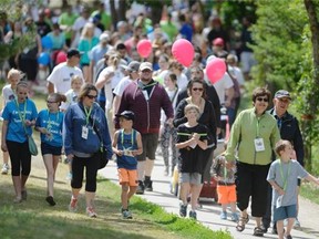 Volunteers walk to raise money for the Juvenile Diabetes Research Foundation in Regina on Sunday June 14, 2015.