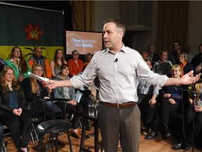 NDP Leader Cam Broten makes an election campaign stop at the Artesian in Regina on Monday.
