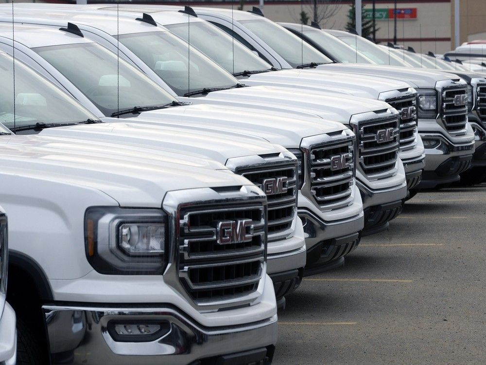New motor vehicle sales in Saskatchewan slide 6 in January Regina