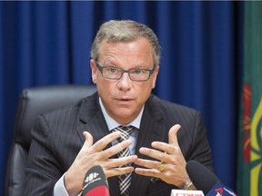 Saskatchewan Premier Brad Wall is concerned about the economic impact of a national carbon tax.