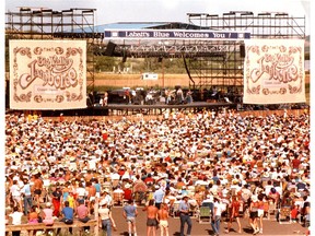 The crowd at the third annual Big Valley Jamboree on July 21, 1985.