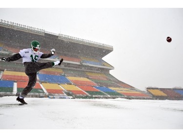 Warren Kean practises on a snowy Taylor Field on Thursday.

(REGINA, SK: NOVEMBER 18, 2010 -- Saskatchewan Roughriders kicker Warren Kean (#16) during football practice at Mosaic Stadium in Regina on November 18, 2010. (Don Healy / Leader-Post) (Story by Murray McCormick) (SPORTS)