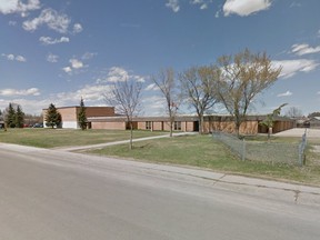 A Google screenshot of Henry Janzen School in northwest Regina.