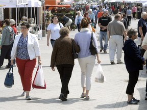 Saskatchewan's populations is still growing, but the increases are becoming smaller and smaller.