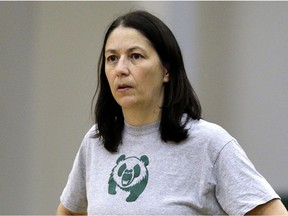 University of Alberta Pandas women's volleyball coach Laurie Eisler is to be inducted into the Edmonton Sports Hall of Fame on Monday.