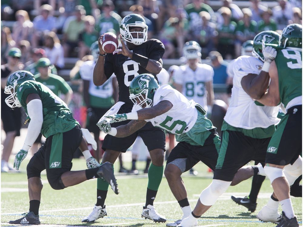 Philadelphia Eagles quarterback Vince Young throws the ball as he