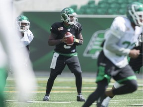 Saskatchewan quarterback Kevin Glenn (5) is to face Toronto's Ricky Ray for the 17th time in their long CFL careers.