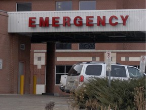 Waits to be seen in Regina's emergency departments are slowly improving.