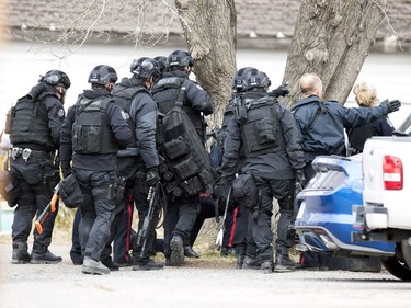 Members of the Regina Police Service and members of their SWAT team surrounded a home on the 1100 block of Elphinstone Street in Regina.