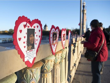 A missing persons candlelight vigil was held on the Albert Street Bridge in Regina.