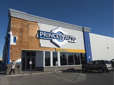 Strong overnight winds wreaked havoc around Regina.  The sign at Princess Auto had some damage.