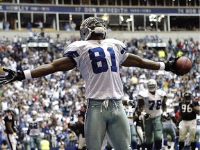 Terrell Owens, shown celebrating a touchdown with the Dallas Cowboys in 2006, worked out for Saskatchewan Roughriders head coach/GM Chris Jones on Sunday.