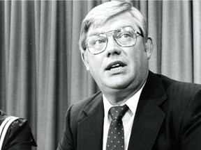 Eric Berntson, a former Saskatchewan cabinet minister in the 1980s Progressive Conservative government and a one-time Canadian Senator, died on Sept. 23, 2018.