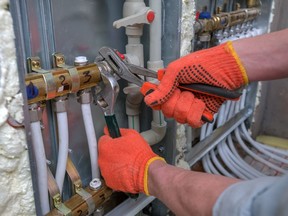 A pipefitter at work.