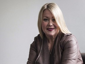 Jann Arden poses for a portrait in Toronto on Thursday, March 3, 2016. Jann Arden says her mother, a longtime sufferer of Alzheimer's disease, has died. The Calgary-born singer-songwriter took to social media early Sunday to confirm Joan Richards' passing in a short post.