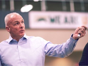 The Steve Burrows-coached University of Regina Cougars men's basketball team is to meet the University of Saskatchewan Huskies in a Canada West quarter-final.