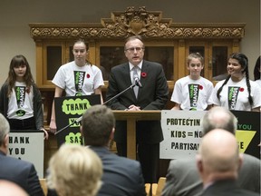 Health Minister Jim Reiter speaks at the Legislative Building proclaiming November Lung Health Awareness month on Tuesday, the same day he introduced legislation to restrict vaping that was applauded by lung health advocates.
