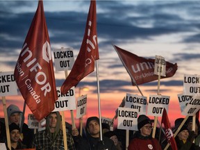 Locked out Unifor members rally outside the Co-op refinery in Regina, Saskatchewan.