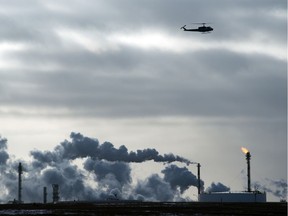 The Co-op Refinery Complex uses helicopters to bring in staff as locked-out union members continue to picket outside in Regina on Monday, Dec. 9, 2019.