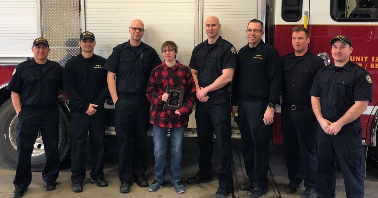 Teen Recognized For Swift Actions During North Regina Walmart Fire Regina Leader Post 1497