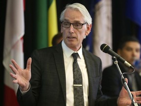 University of Saskatchewan president Peter Stoicheff