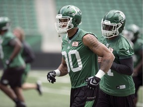 Defensive end Jordan Reaves (90) has re-signing a one-year contract extension with the Saskatchewan Roughriders.