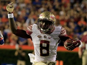 Receiver-returner Kermit Whitfield, formerly of the Florida State Seminoles, has signed with the Saskatchewan Roughriders.