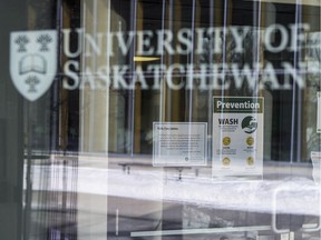 Signage inside a doorway on the University of Saskatchewan campus in Saskatoon, SK on Wednesday, March 18, 2020.