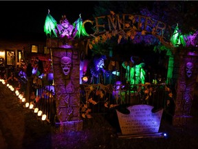 Sask. health officials are urging precautions for this second pandemic Halloween. A Halloween display is seen in the front yard of a home on Howe Place in Regina, Saskatchewan on Oct. 28, 2021.