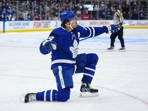 Columnist Rob Vanstone feels that the Toronto Maple Leafs' Auston Matthews, shown Tuesday celebrating his 60th goal of the season, is the best candidate for the Hart Memorial Trophy.