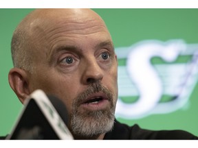 Craig Dickenson has been retained as the head coach of the Saskatchewan Roughriders despite missing the playoffs in 2022.