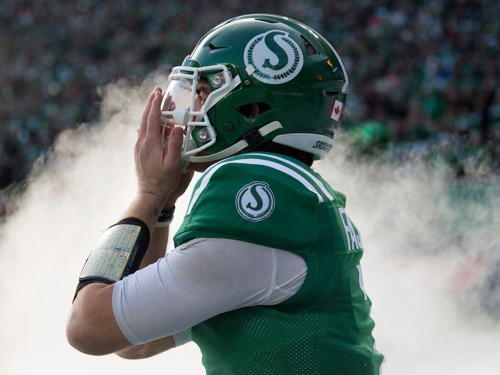 CFL - The Saskatchewan Roughriders and QB Cody Fajardo have agreed to a  restructured contract for the 2022 season. 