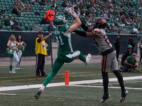 Riders Mitch Picton catch