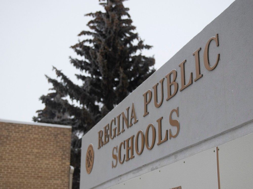 Regina Public, Saskatoon Catholic schools increasing lunch fees