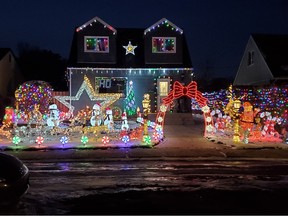 Regina Christmas lights
