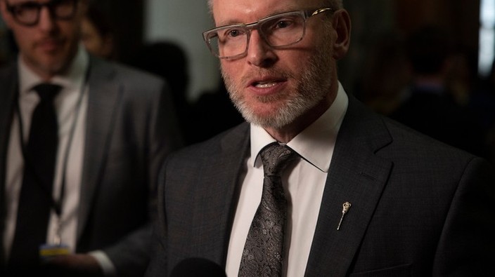 NDP question lobbying in lead up to $6M contract with Calgary clinic
