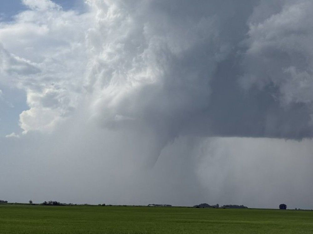 tornado sask