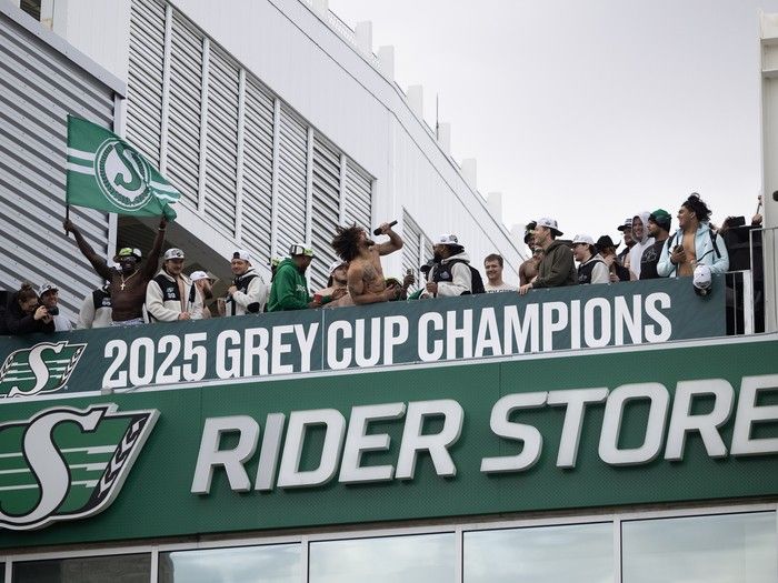 While the Riders celebrated in Winnipeg on Sunday night, fans were flooding Regina streets to savour their team's first Grey Cup since 2013.