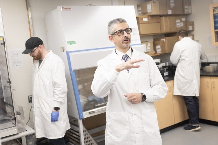 The U of R's antimicrobial laboratory is looking to bring Canada closer to effective medications that fight antibiotic-resistant infections.