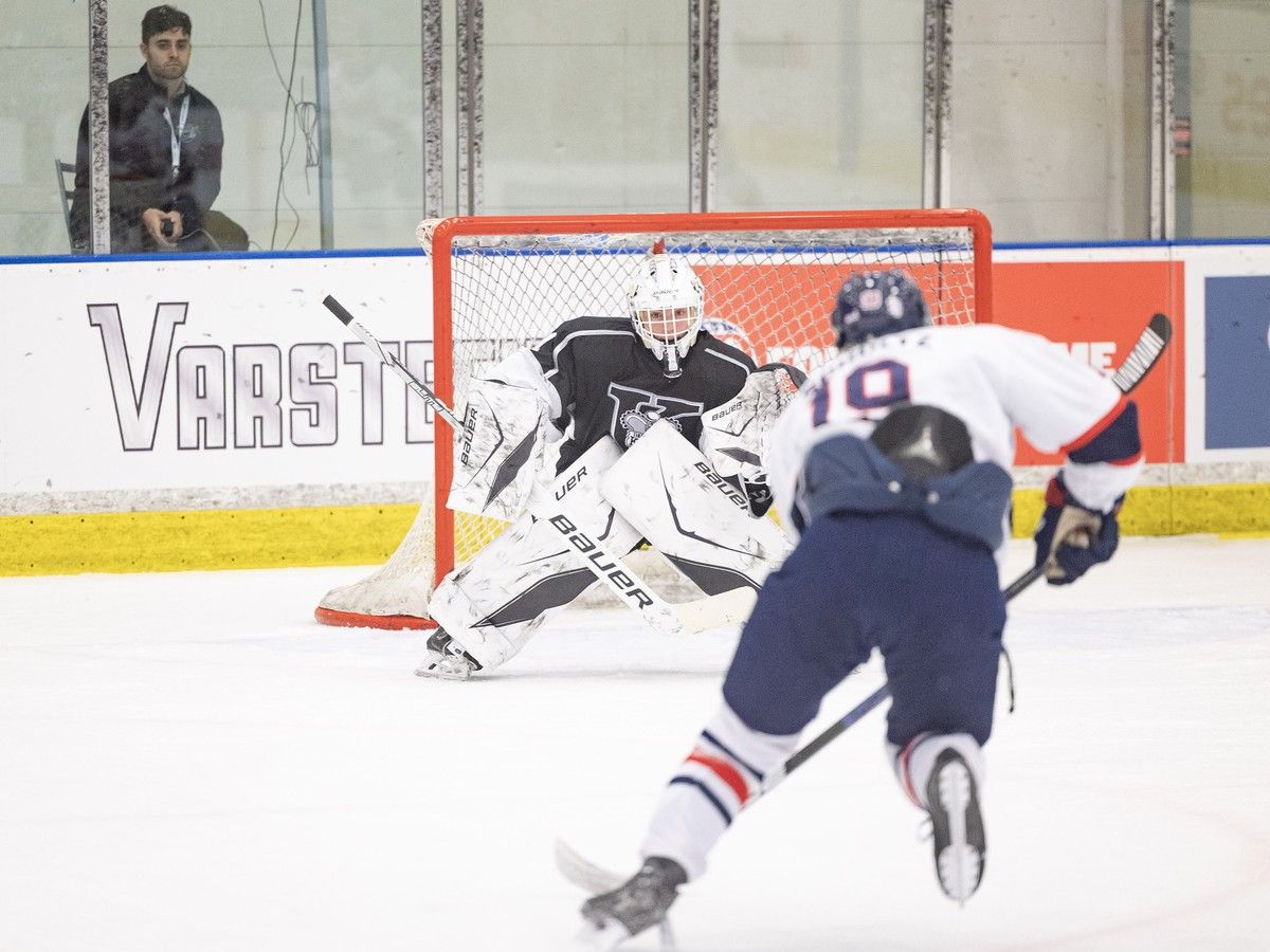 Regina Pat Canadians defeat Winnipeg Bruins 3-2 in must-win hockey matchup